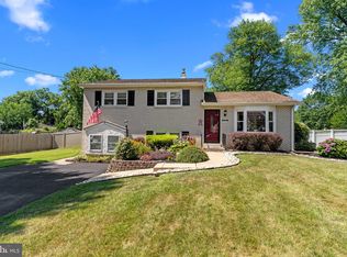 756 Buttonwood Ave, Langhorne, PA