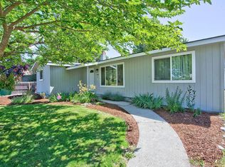 1981 Regina Way, Grants Pass, OR 97527