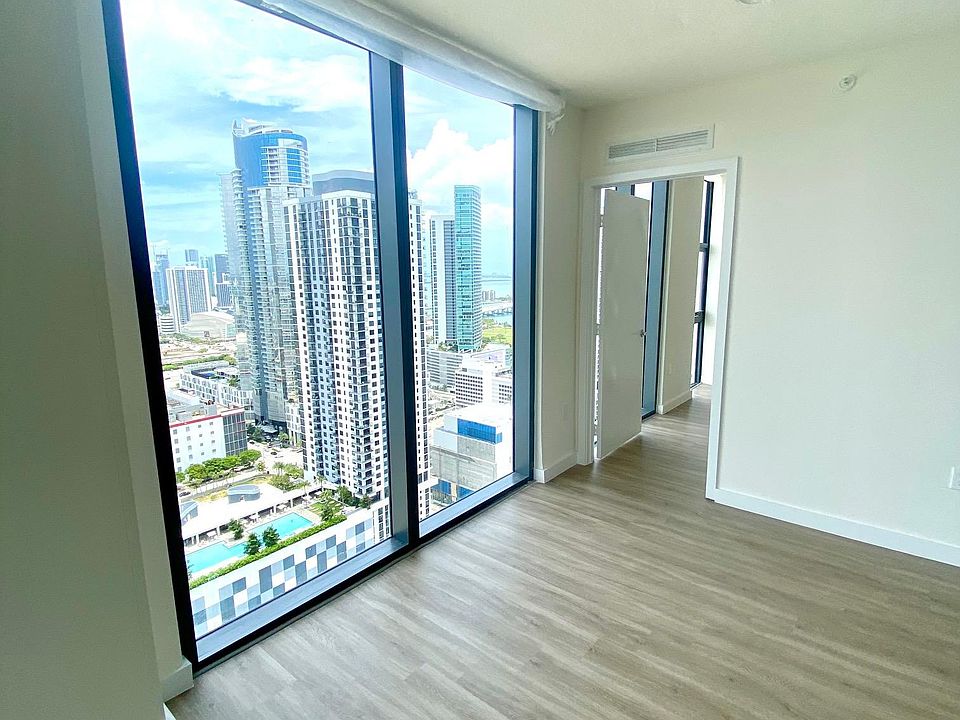 1st image of 57 NE 5th St #4004
