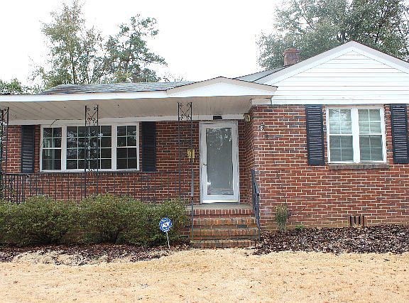 2nd image of 1806 Verdery St