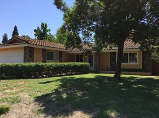 100 Ruth Ct, Folsom, CA 95630