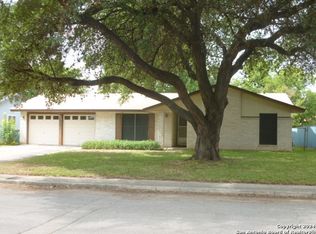 5011 Cinderella St, Kirby, TX 78219