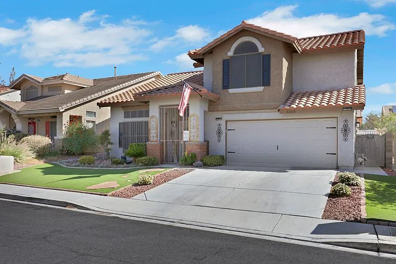 3368 South Huntington Crest Court - 1 — Photo 3