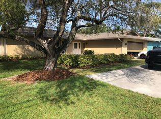 1268 Michigan Blvd, Dunedin, FL 34698