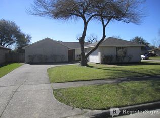 4110 Mohawk St, Baytown, TX 77521