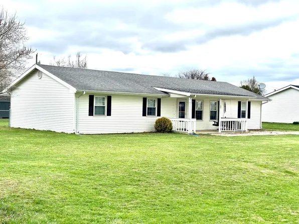 65 Young Dr, Stanford, KY 40484