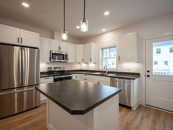 4th image of 39 Barnes Brook Road #9.3