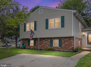 223 Highlander Dr, Glen Burnie, MD 21061