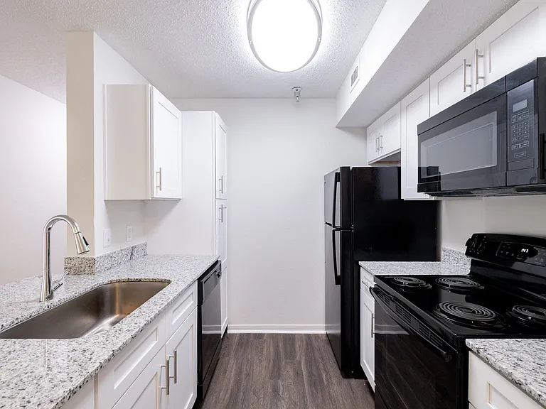 The Residence at White River Apartments — Photo 7
