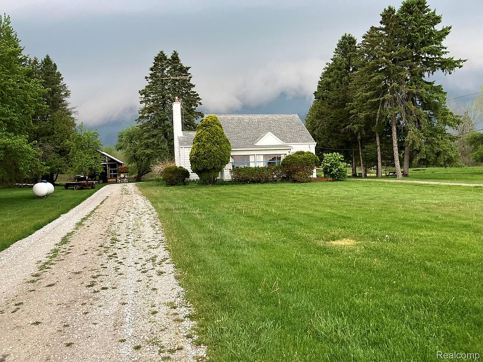1st image of 5893 Cribbins Rd