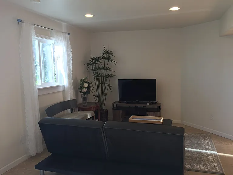 18787 Titan Pl #IN-LAW — Photo 3
