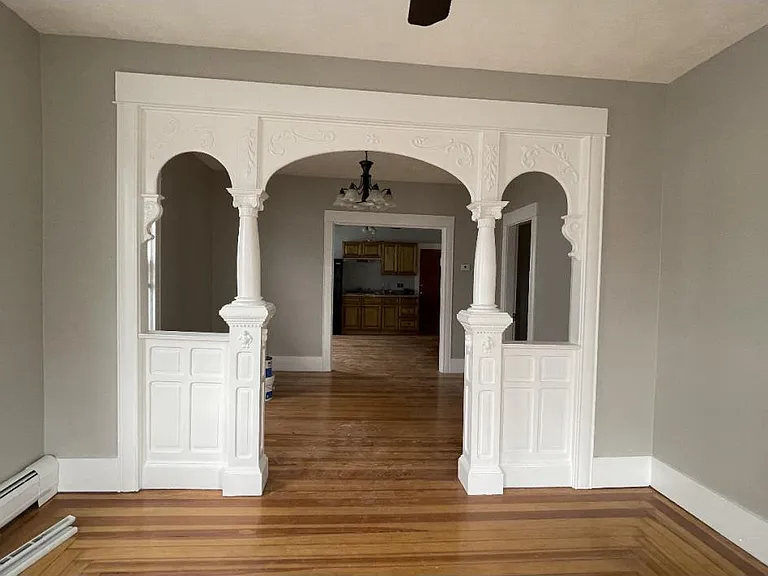 121 Wood St — Photo 7