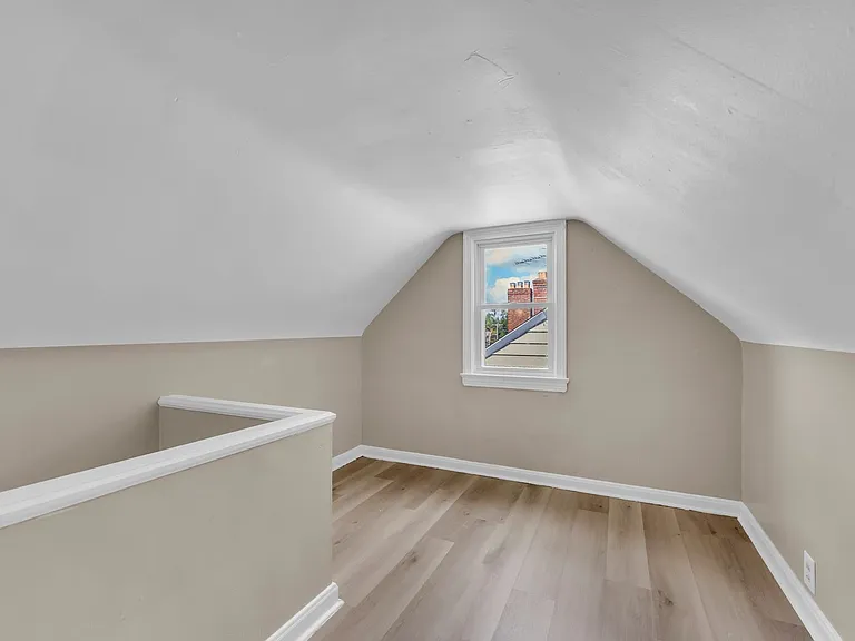 13613 Cedar Rd — Photo 16