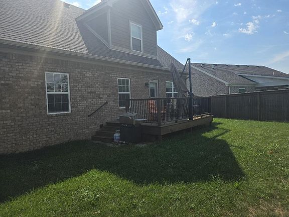 4th image of 663 Denver Ln