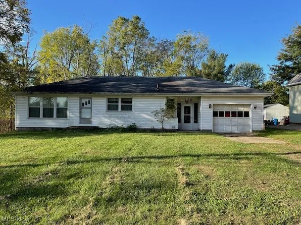 967 S Canal St, Canal Fulton, OH 44614