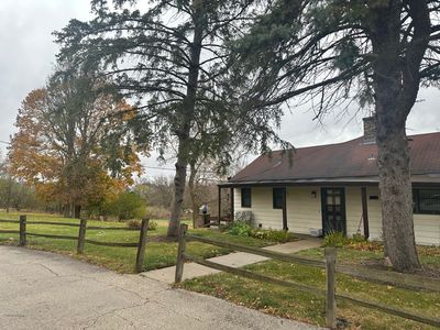 27996 W Roberts Rd, Barrington, IL, 60010