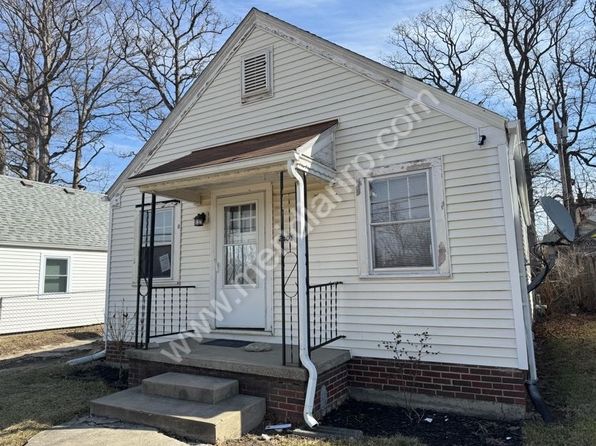 2401 Redwood Ave