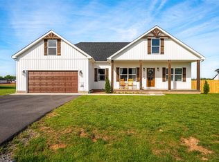 106 McCutchen Ct, Auburn, KY