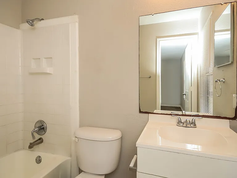 6619 Wayne Johnson Ave — Photo 13