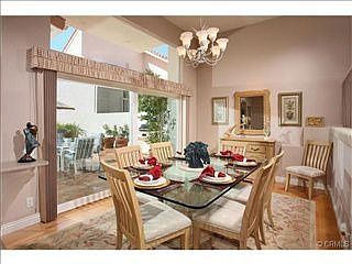 4th image of 4511 Park Allegra