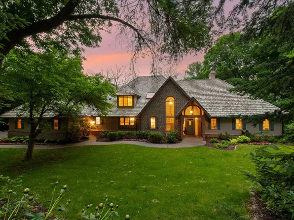 5705 Ridge Rd, Shorewood, MN 55331