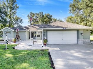 1884 W Water Lily Dr, Citrus Springs, FL 34434
