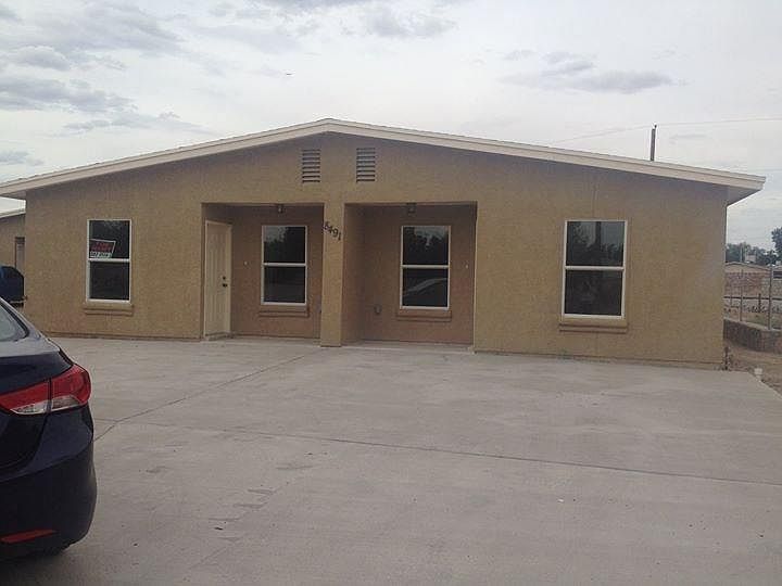 1st image of 8489 Roseway Dr #A/b