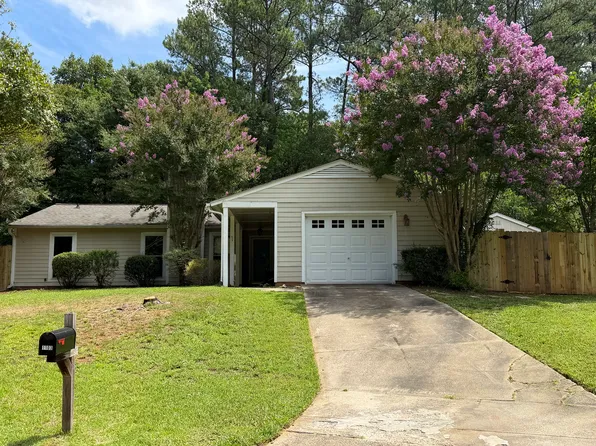1103 Broadford Dr, Cary, NC 27511