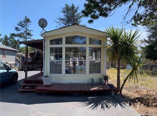 141 Victoria Loop NE, Ocean Shores, WA 98569