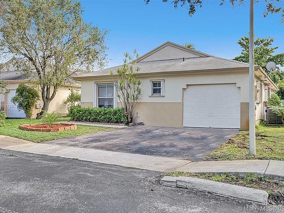 3rd image of 20730 NW 3rd Ct