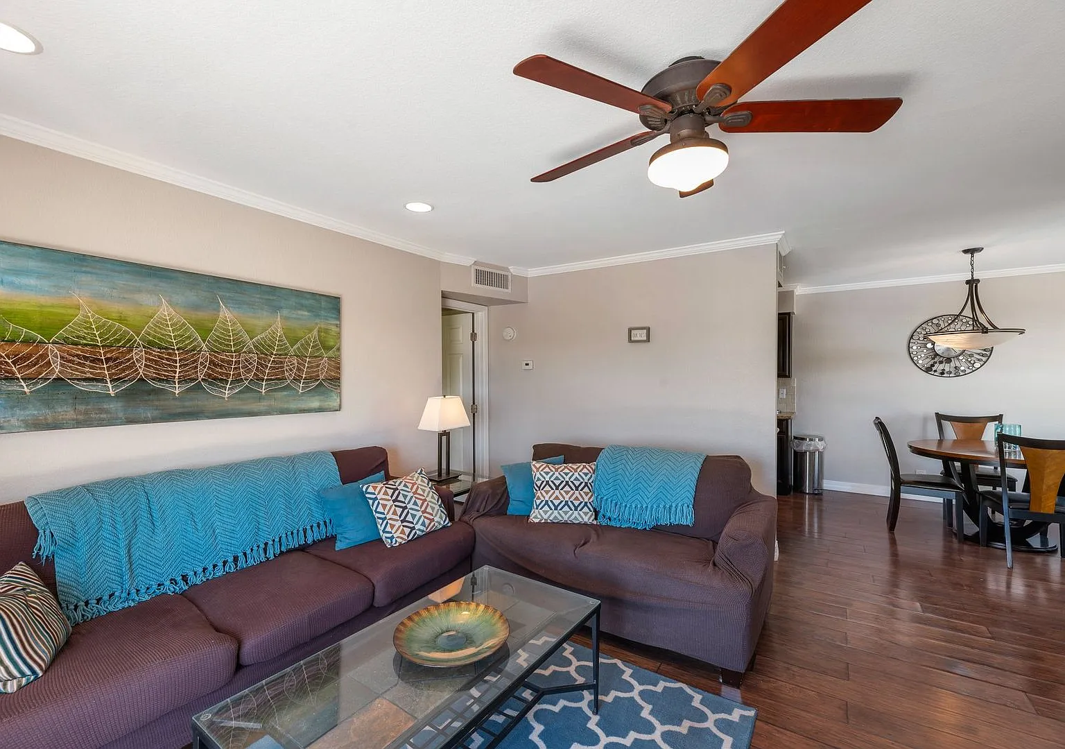 Move-In Ready Furnished 1-Bedroom in Scenic Fountain Hills! — Photo 3