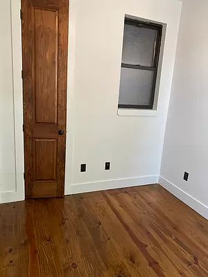 5th image of 79 New York Ave #4