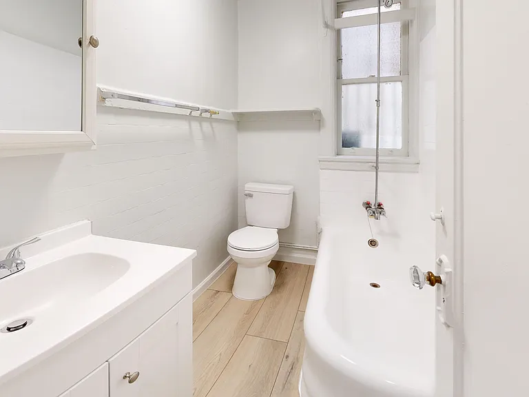 505 Taylor St #204 — Photo 12