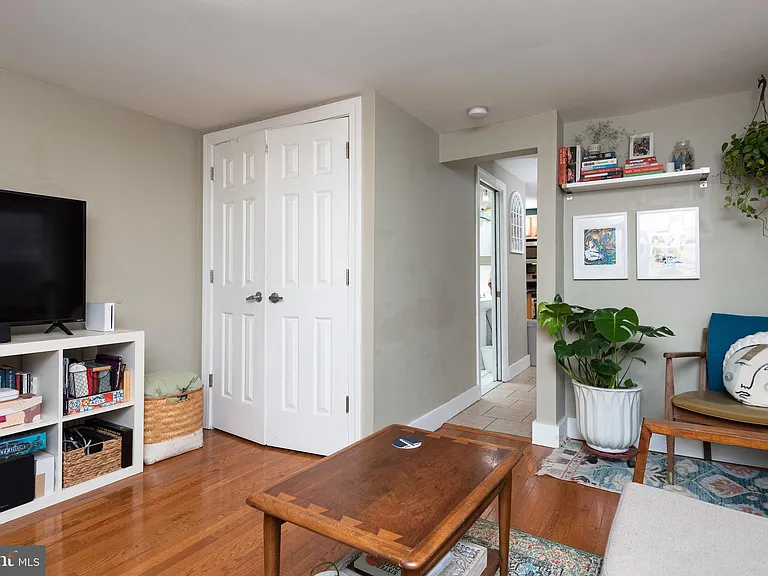 2165 E Susquehanna Ave #3 — Photo 29
