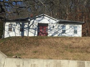 8904 3rd Street Rd, Louisville, KY 40272