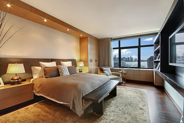 Sold by Brown Harris Stevens | media 4