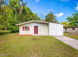 3933 Ribault River Ln, Jacksonville, FL 32208