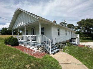 11204 Parallel Pkwy #B, Kansas City, KS 66109