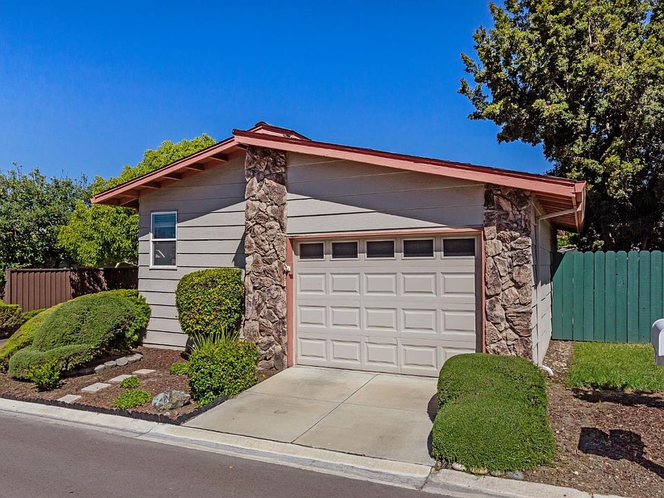 1st image of 217 Mountain Springs Dr #217