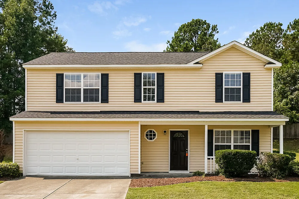 3 bed, 2.5 bath, 1825 sqft, $2,025 — Photo 1