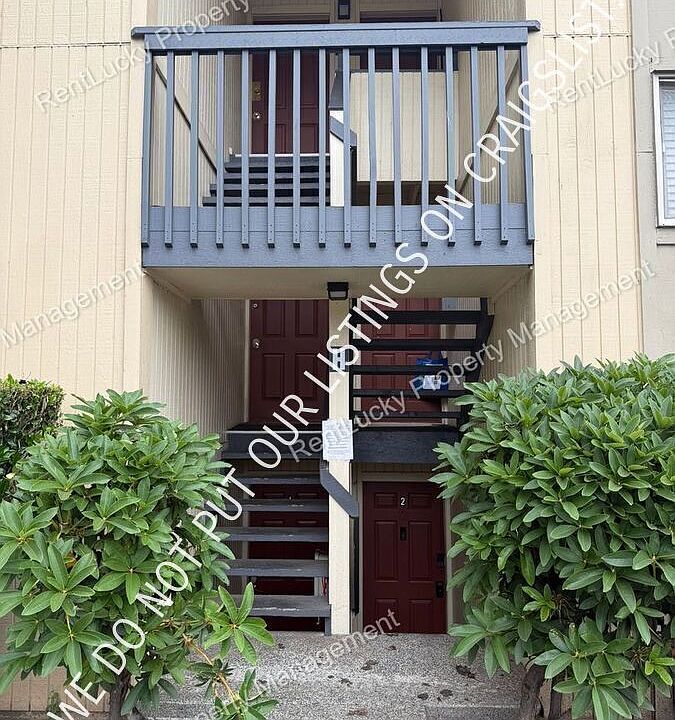 1st image of 1003 14th Ave S #H1