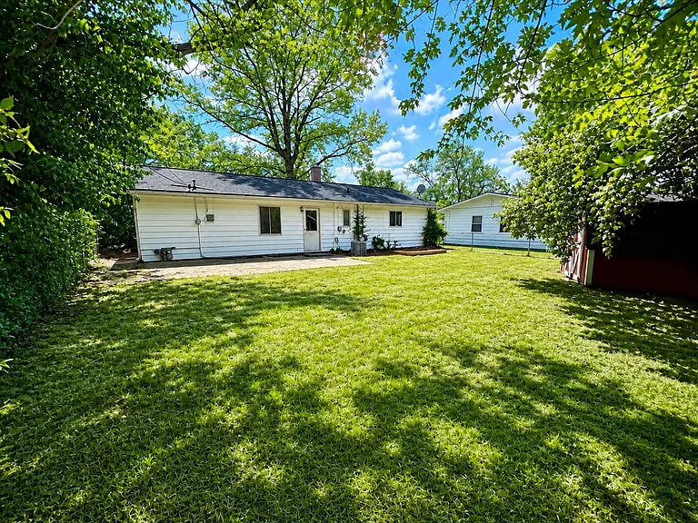 5602 Glencoe St — Photo 11