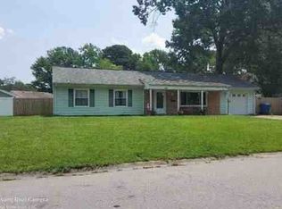 484 Bethune Dr, Virginia Beach, VA 23452