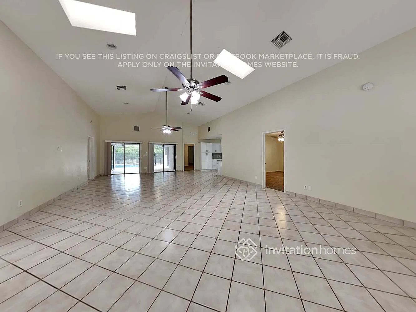 147 Heron Pkwy Royal Palm Beach, FL 33411 — Photo 3
