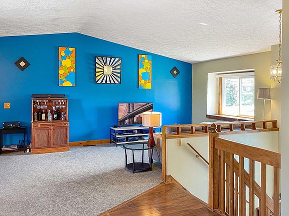 3rd image of 4824 Moultrie Cir