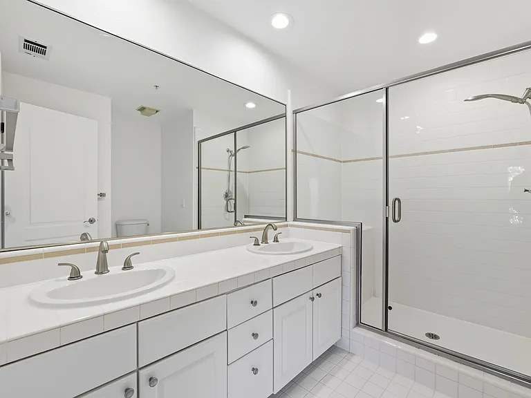 Stevens Creek Villas — Photo 69