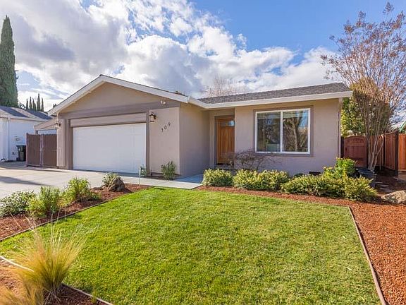 2nd image of 309 Vineyard Dr