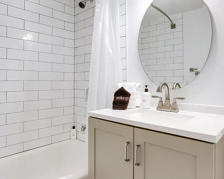 9724 Admiralty Dr — Photo 28