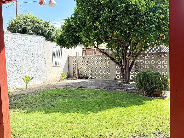 828 N Pass Ave — Photo 39