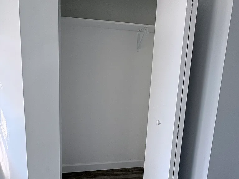 8211 S Escanaba Ave #2 — Photo 13